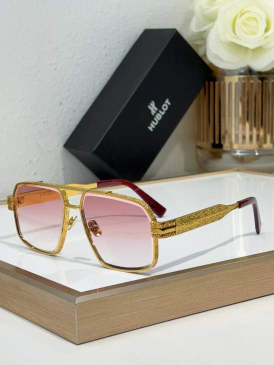 Picture of Hublot Sunglasses _SKUfw68373347fw